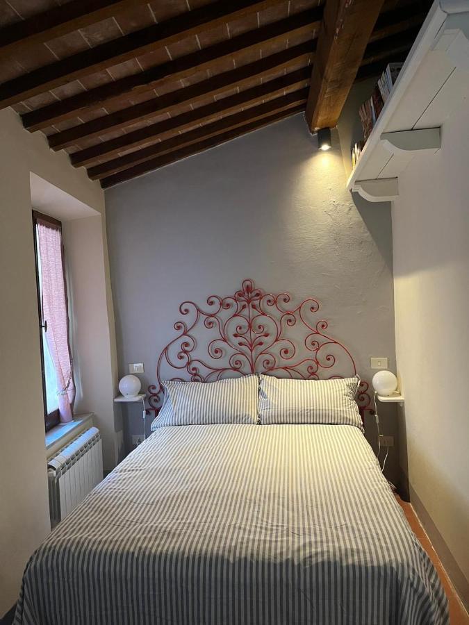 Appartamento Centro Storico La Pulcianella Con Vista Mozzafiato Montepulciano Luaran gambar